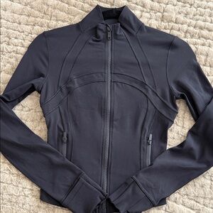 Women's Lululemon Nulu Cropped Define Black Jacket SZ 4, EXC COND!